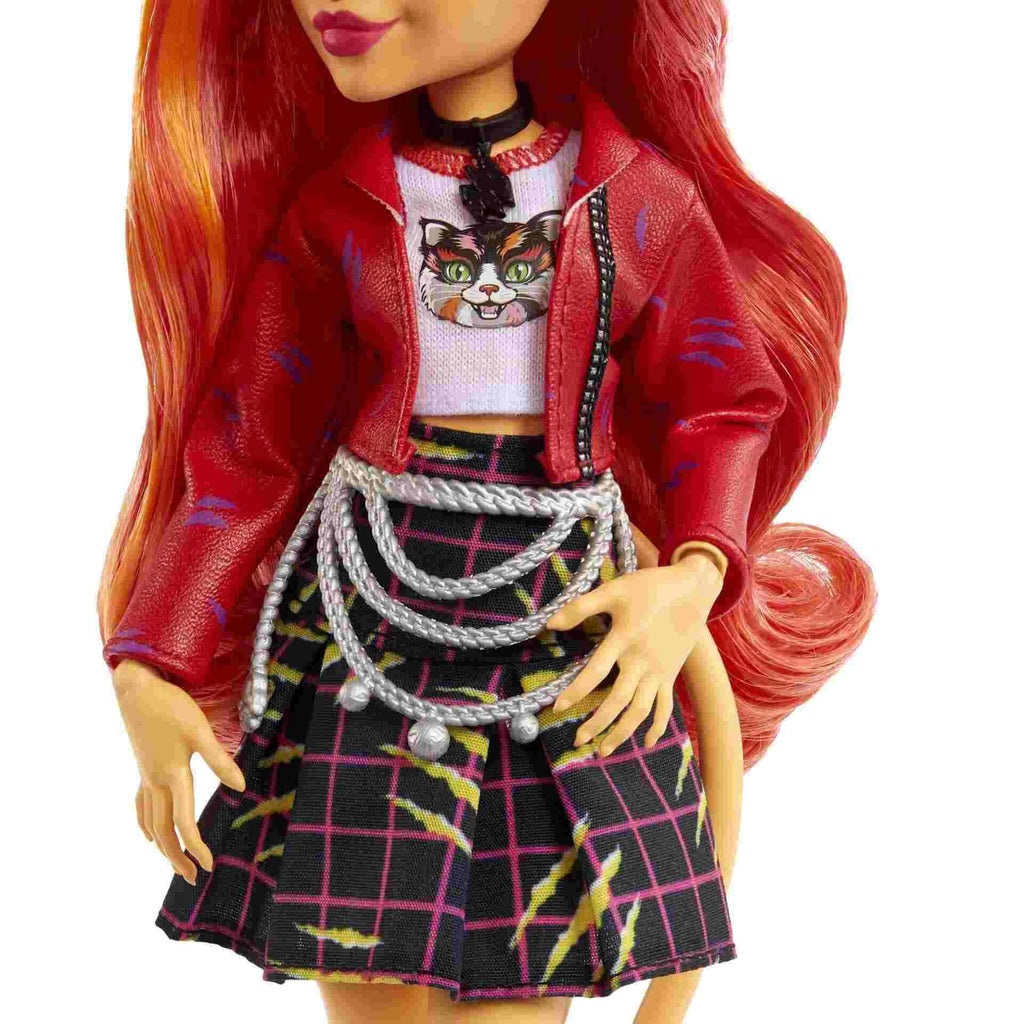 Collectible Doll with Pet and Accessories Y8775