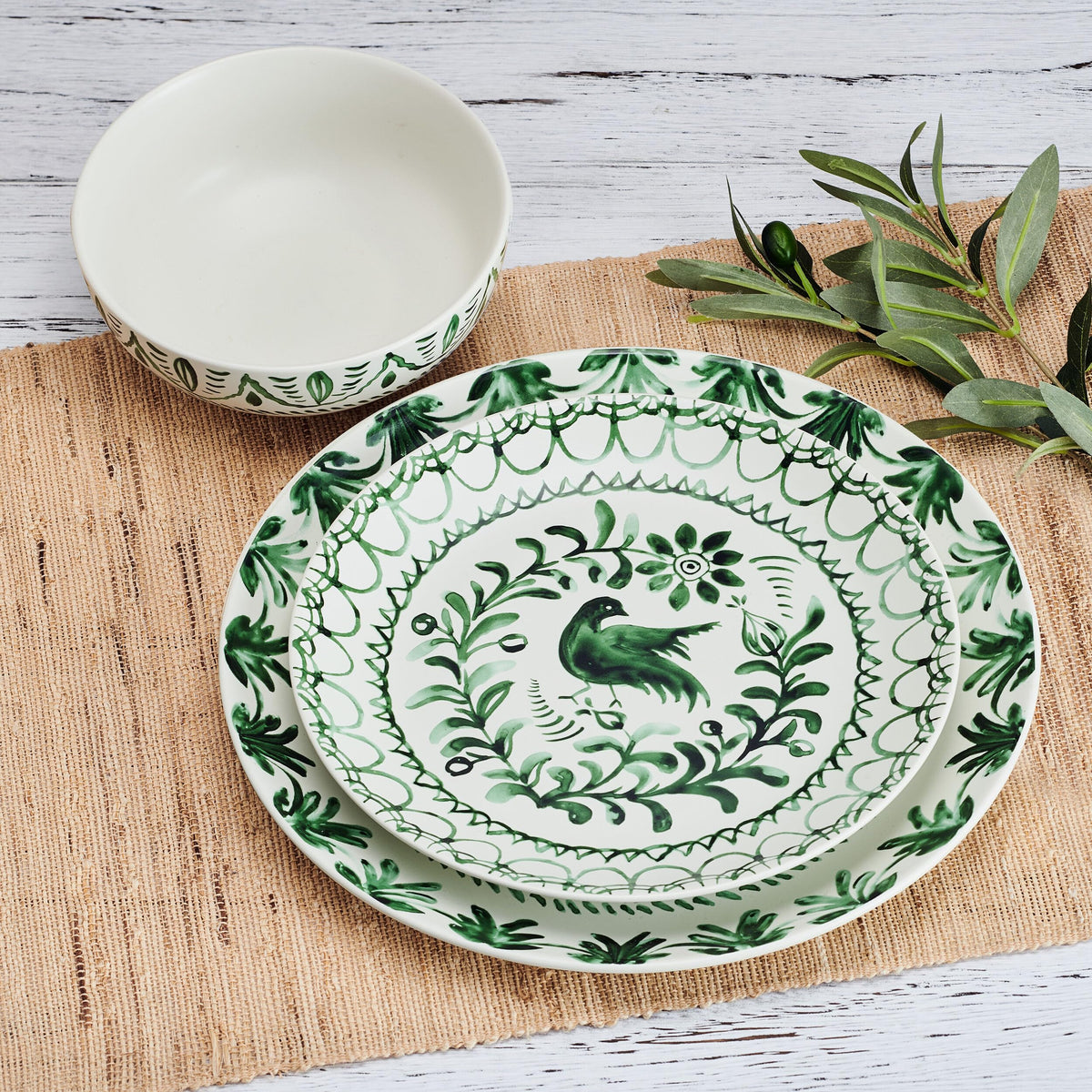 Green 12-Piece Stoneware Dinnerware Set Z3992